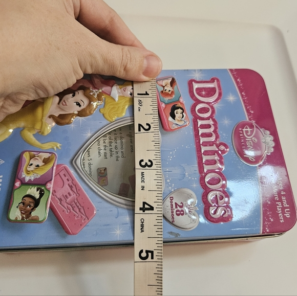 Dominoes Disney Princess Collector Tin Set 28 Pieces Game - Picture 7 of 7